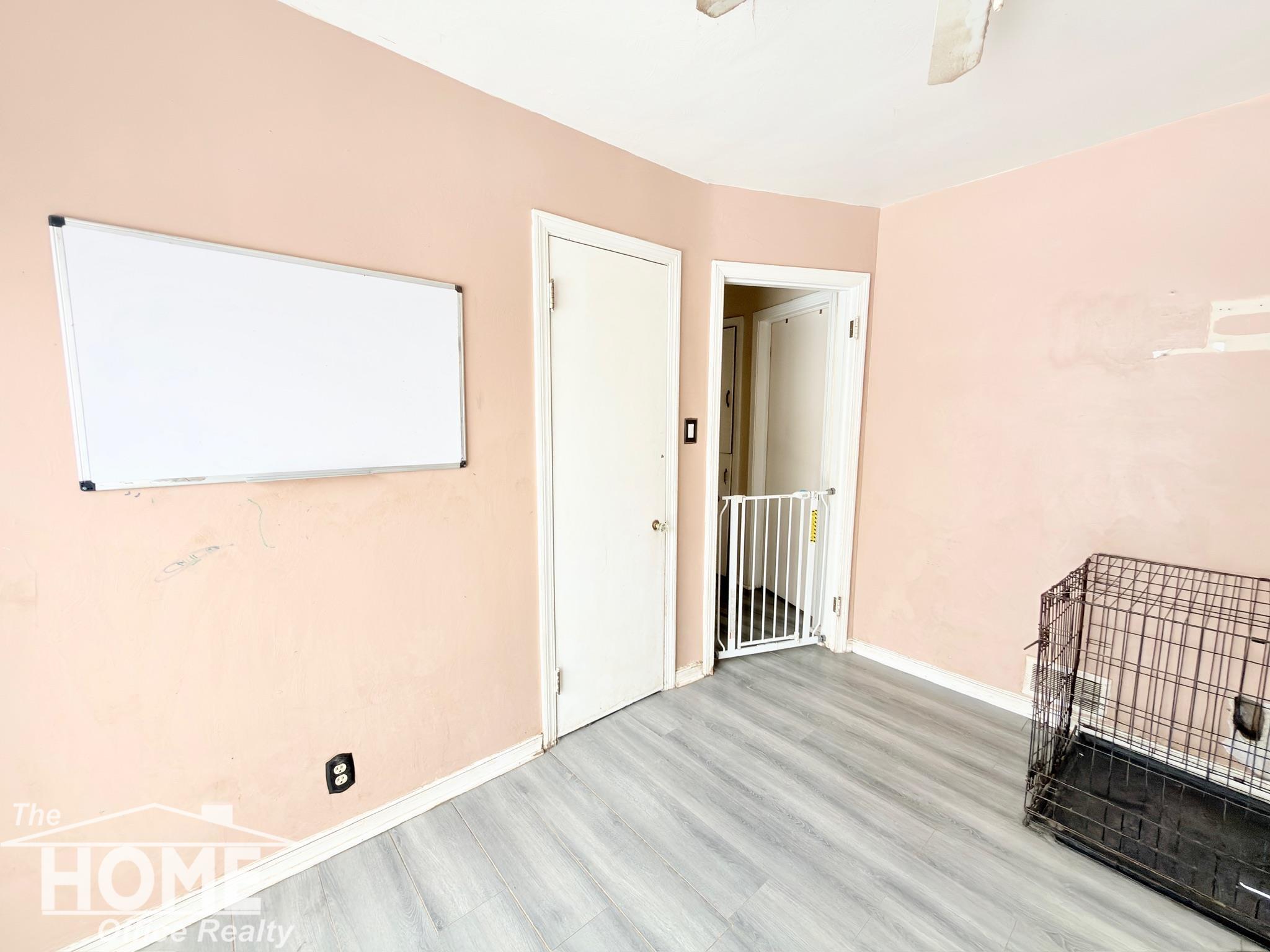 2624 Miller Road Flint, MI 48503 - Photo 19 of 22 50197463-708a0127-ed69-46b1-a6b8-83257282ba06.JPG