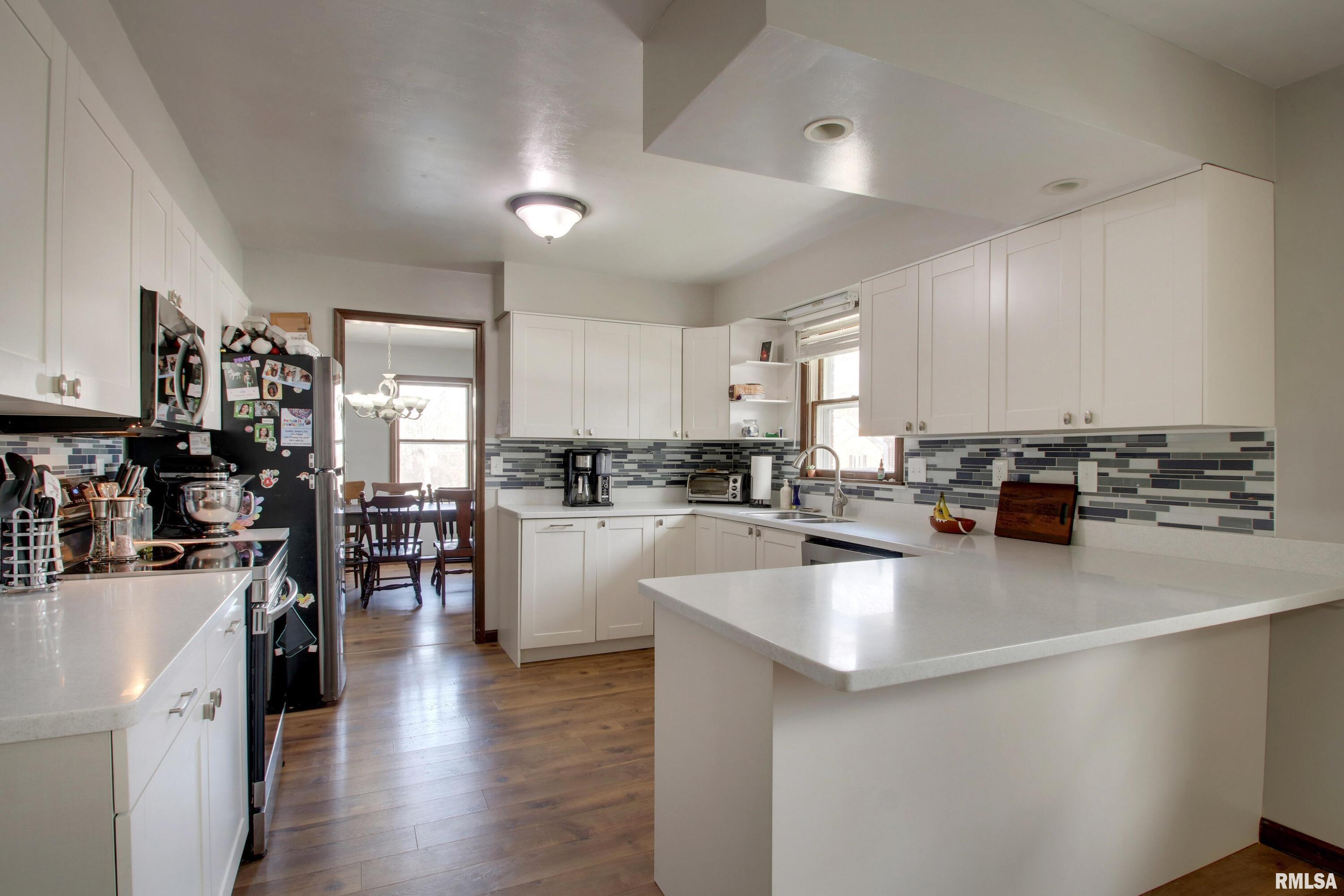 1201 Fundy Road Quincy, IL 62301 - Photo 8 of 26 Gallery Image 8