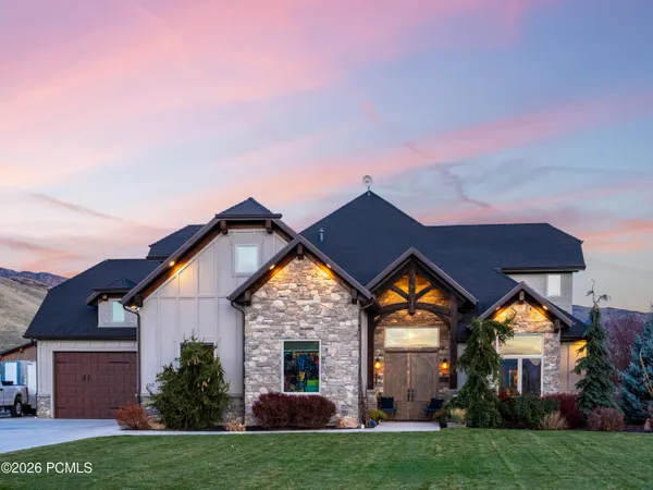 $2,500,000 | 152 8750 East, Huntsville, UT 84317