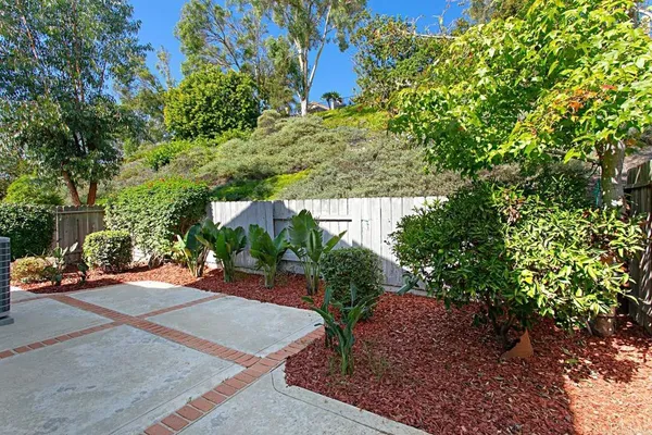 $4,100 | 1782 Avenida Sevilla, Oceanside, CA 92056