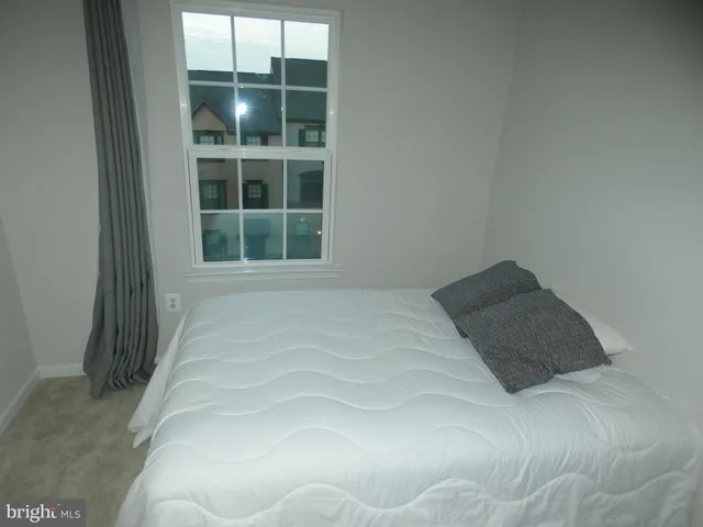 $2,595 | 1014 Trestle Drive, Fredericksburg, VA 22401