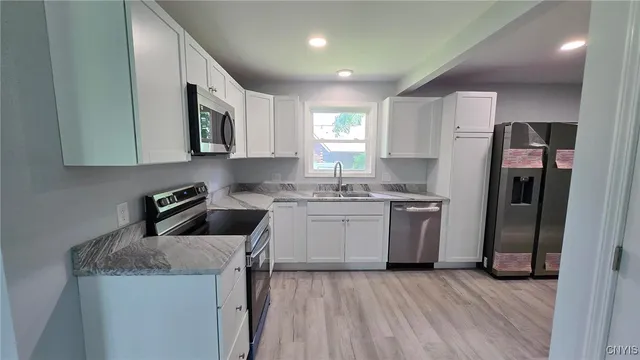 $265,000 | 9280 Bartel Circle, Cicero, NY 13029