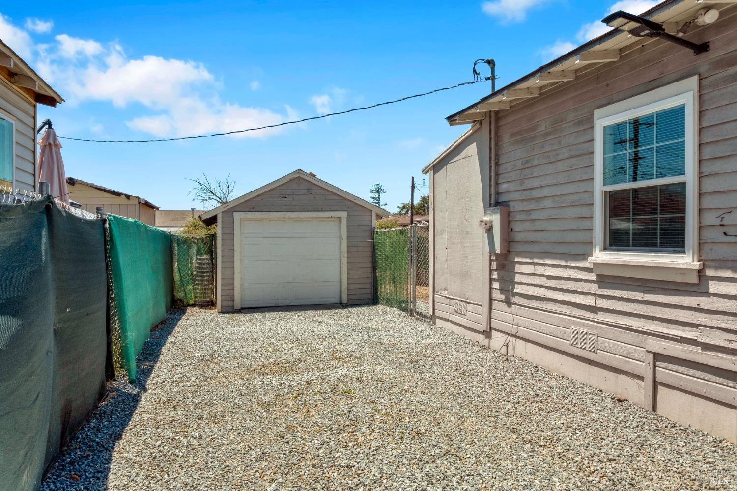 445 Benicia Road Vallejo, CA 94590 - Photo 22 of 22 Gallery Image 22