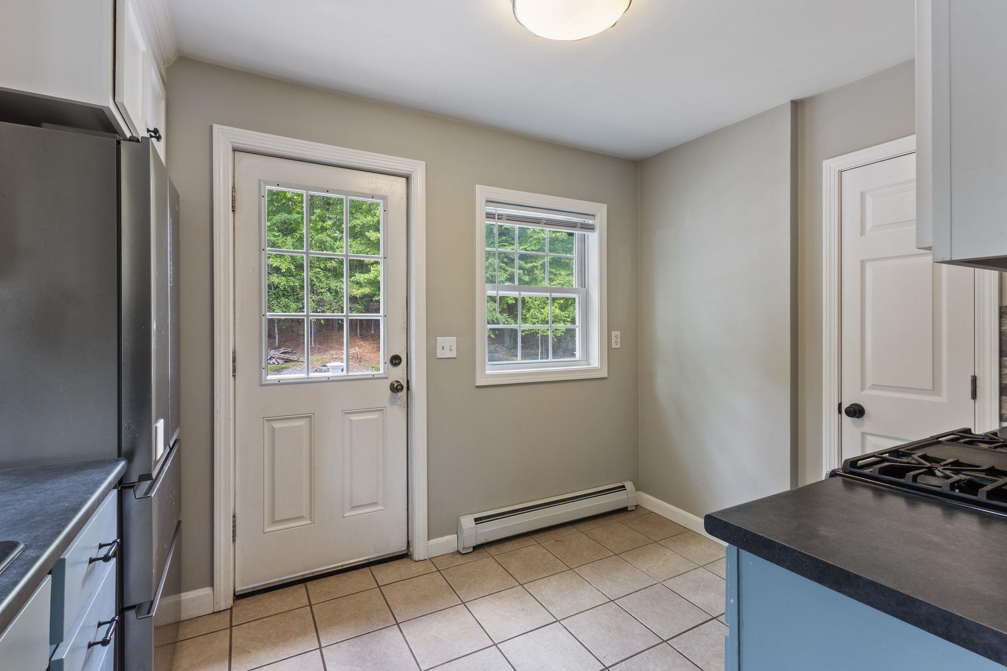 220 Milton Road Rochester, NH 03868 - Photo 16 of 48