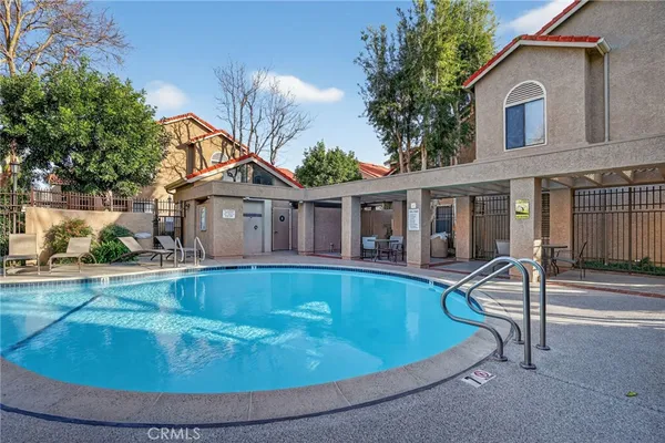$3,450 | 2381 Archwood Lane, Unit 184, Simi Valley, CA 93063