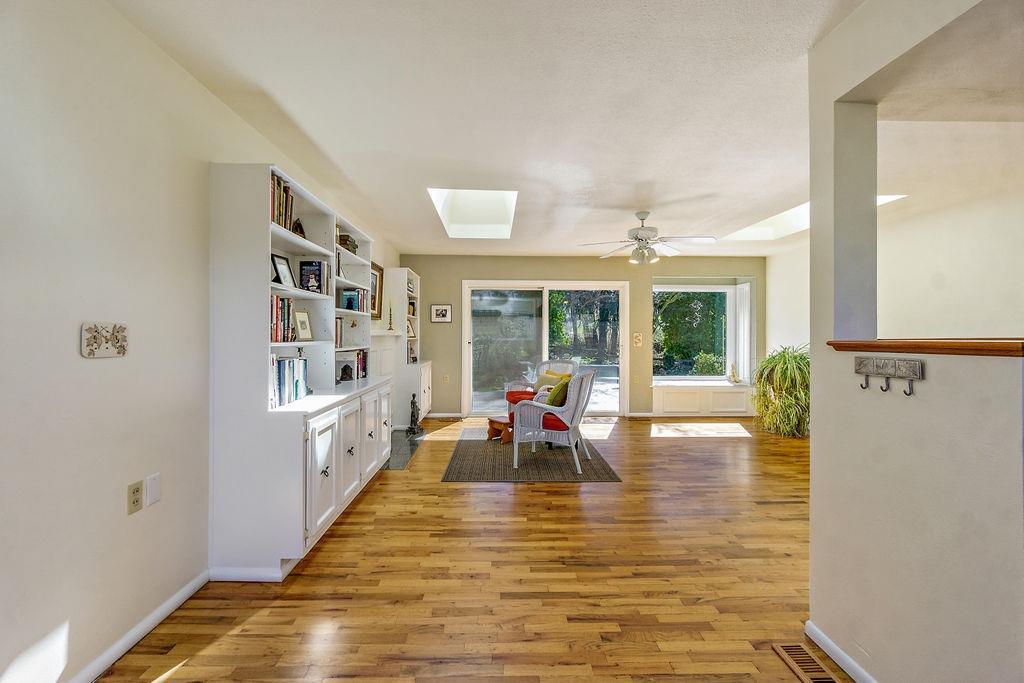 98 East Valley View Road Ashland, OR 97520 - Photo 4 of 35 Additional Photo