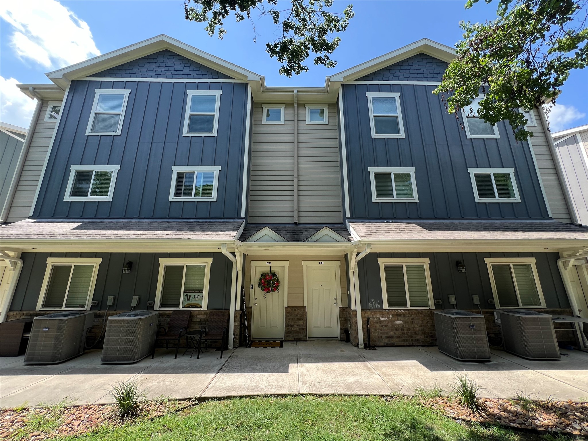 21155 Gosling Road, Unit 48 AD Spring, TX 77388 - Photo 2 of 20 a front view of a house