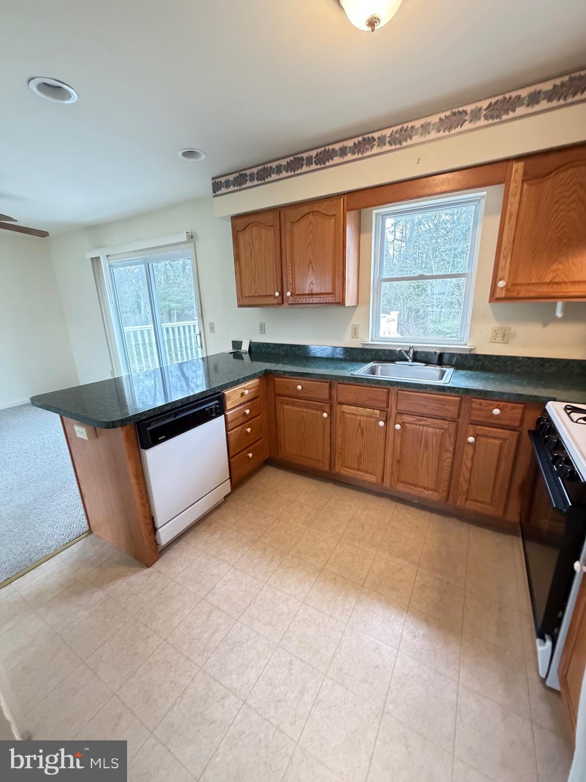 39 Jared Lane Tuckerton, NJ 08087 - Photo 6 of 18