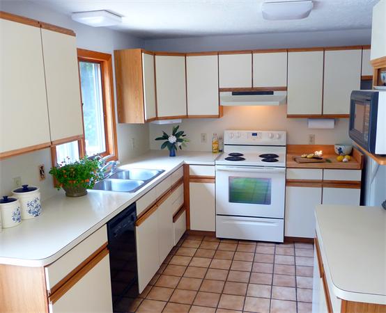113 West Pelham Road Shutesbury, MA 01072 - Photo 3 of 21
