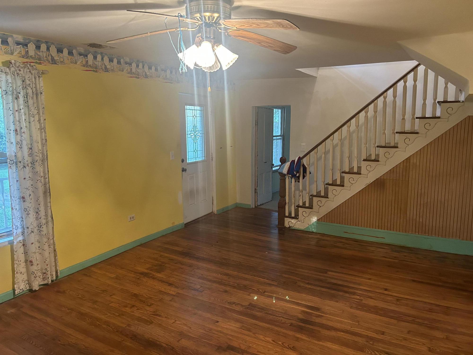 347 Jim Elliott Road Elizabethton, TN 37643 - Photo 10 of 15 IMG-4237