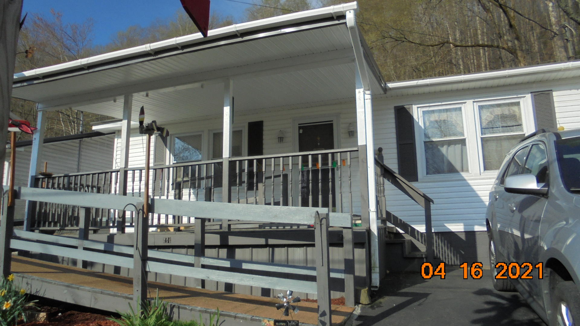 330 Ridge Avenue Appalachia, VA 24216 - Photo 1 of 31 330 Ridge Ave