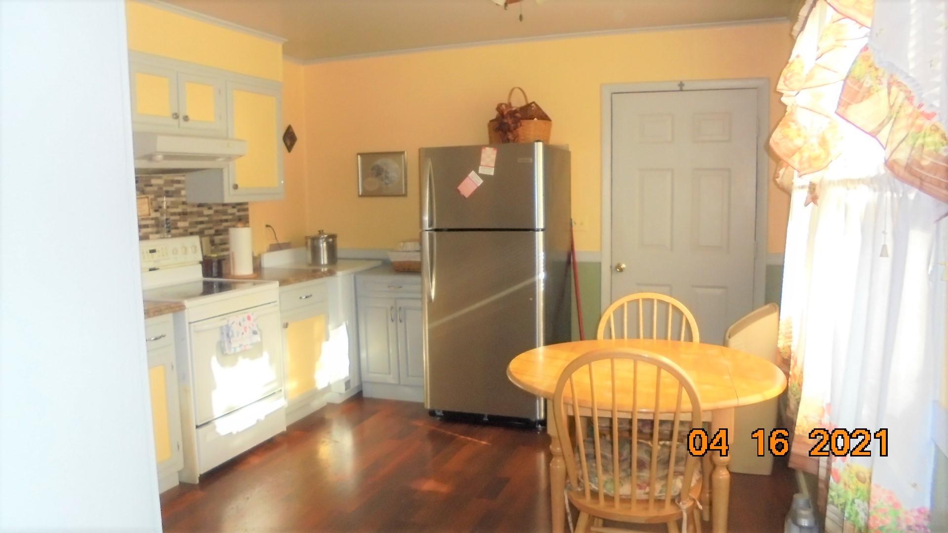 330 Ridge Avenue Appalachia, VA 24216 - Photo 11 of 31 330 Ridge Ave