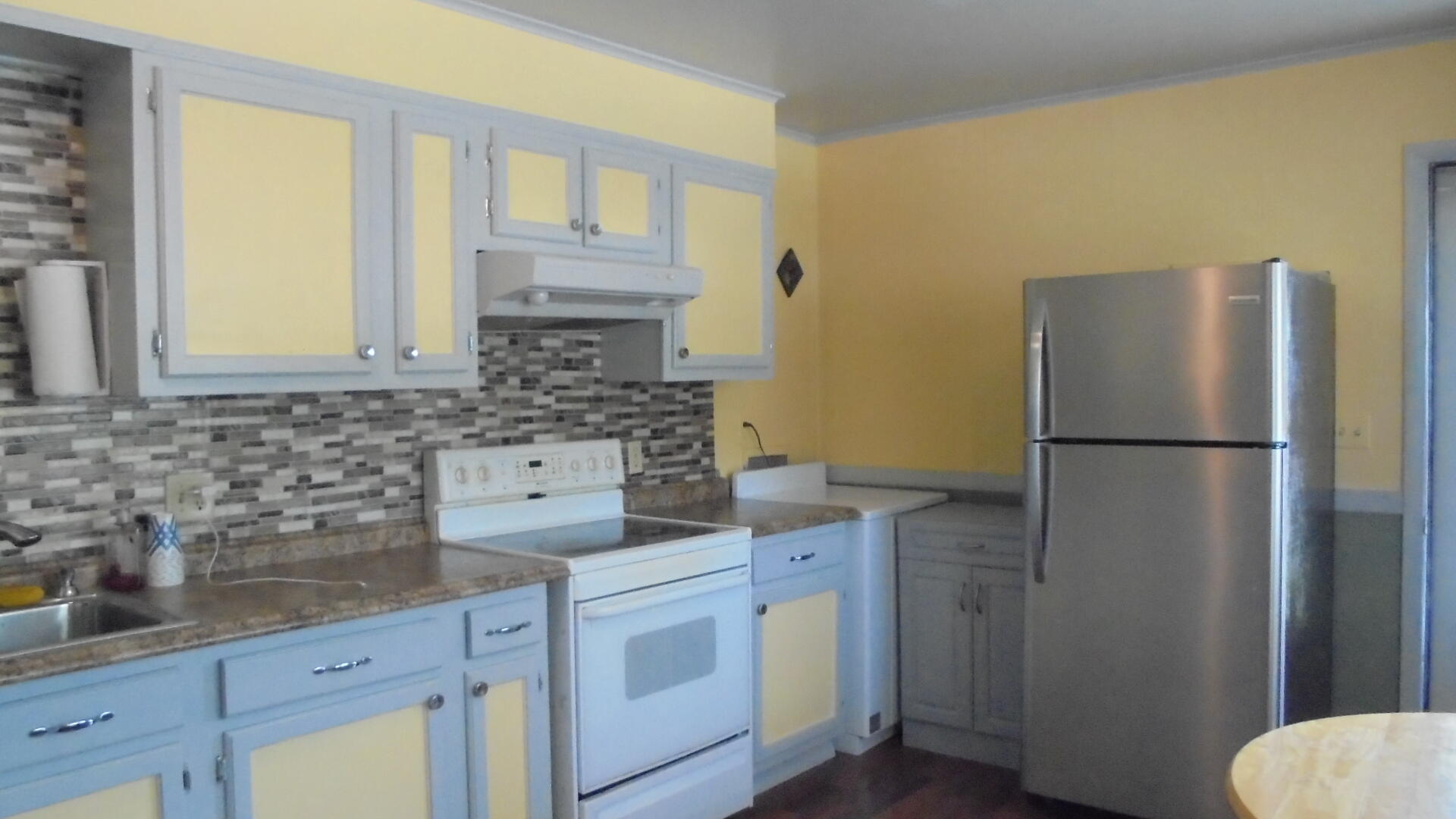 330 Ridge Avenue Appalachia, VA 24216 - Photo 12 of 31 DSC06128