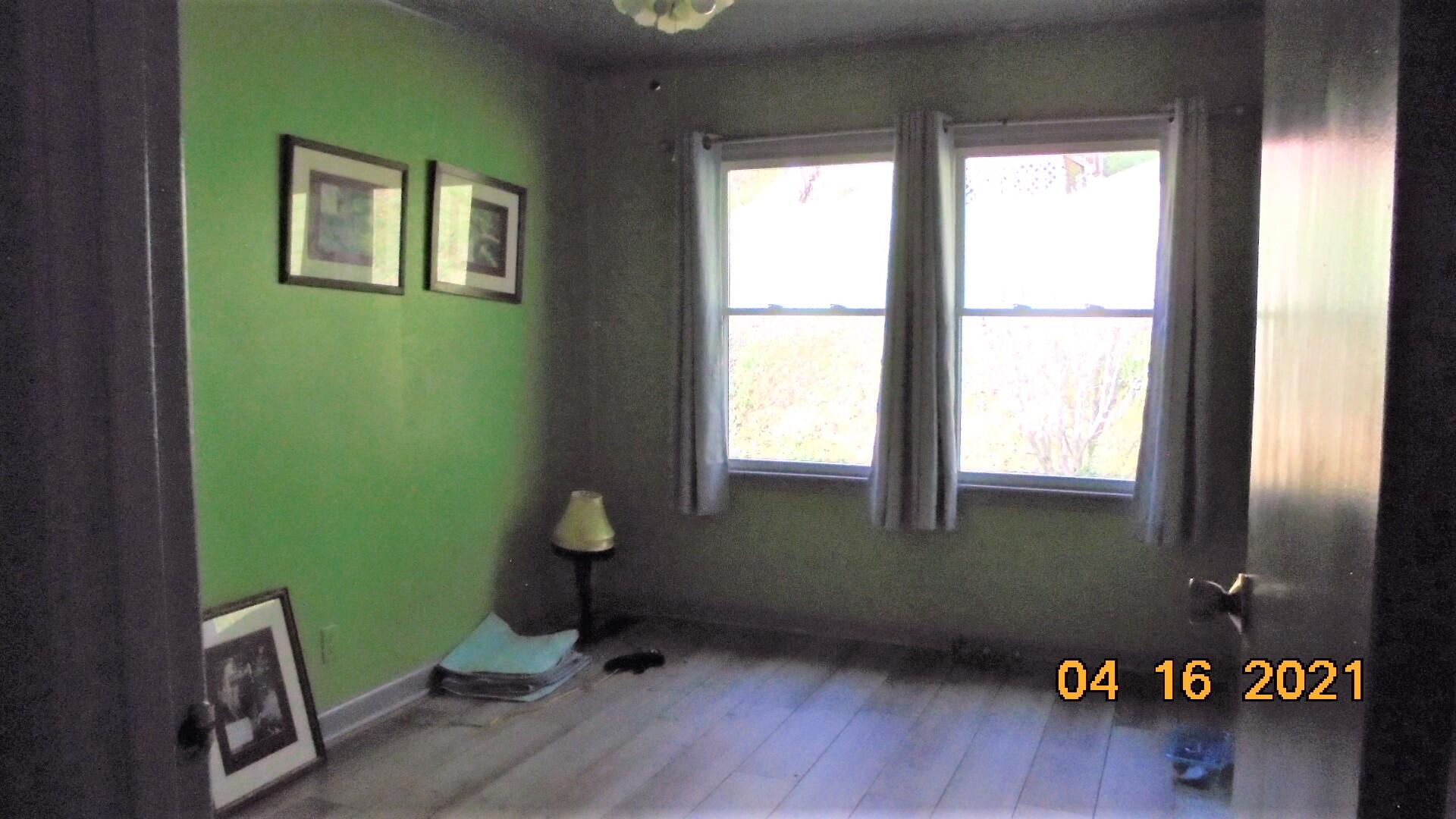 330 Ridge Avenue Appalachia, VA 24216 - Photo 17 of 31 330 Ridge Ave