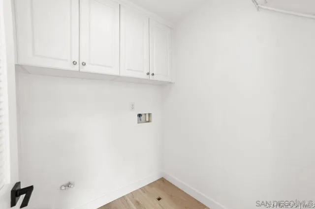 a view of an entrance door of the house