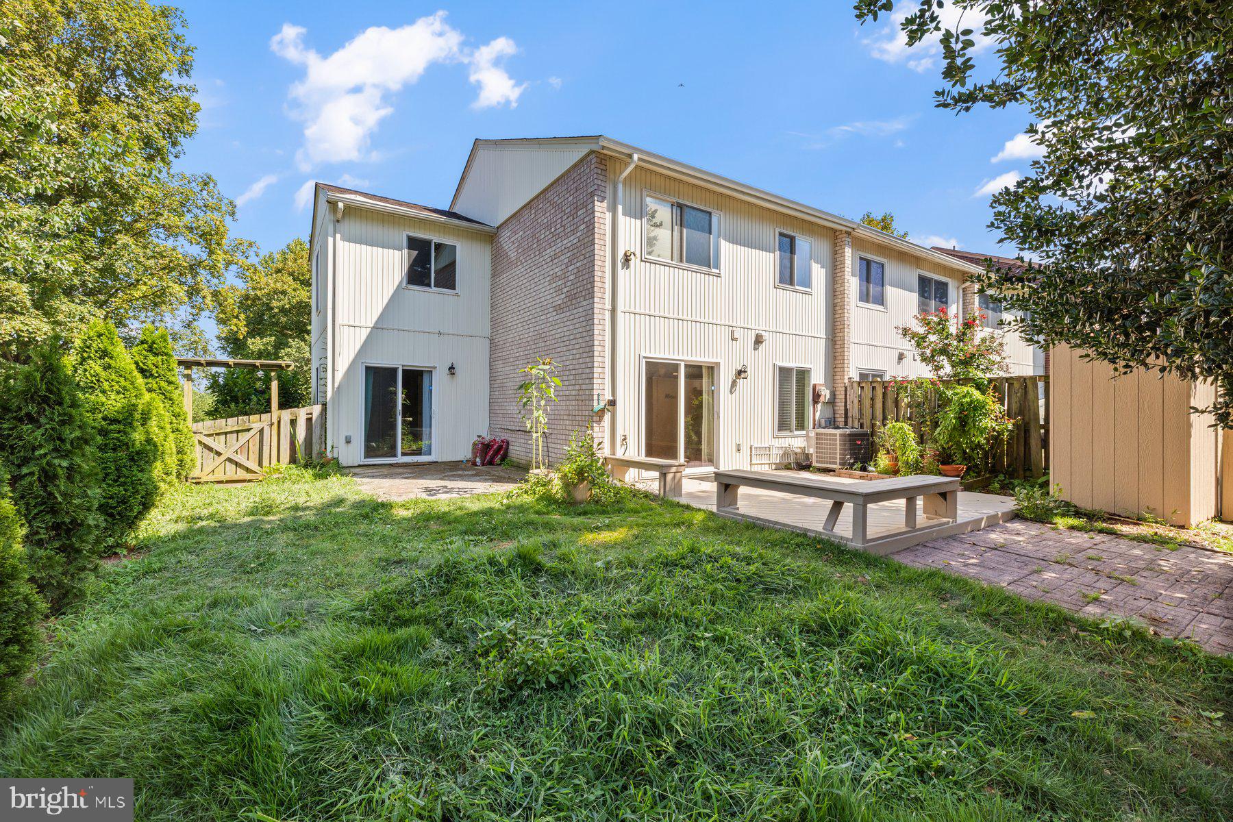 19422 Thomas Farm Road Montgomery Village, MD 20886 - Photo 33 of 36