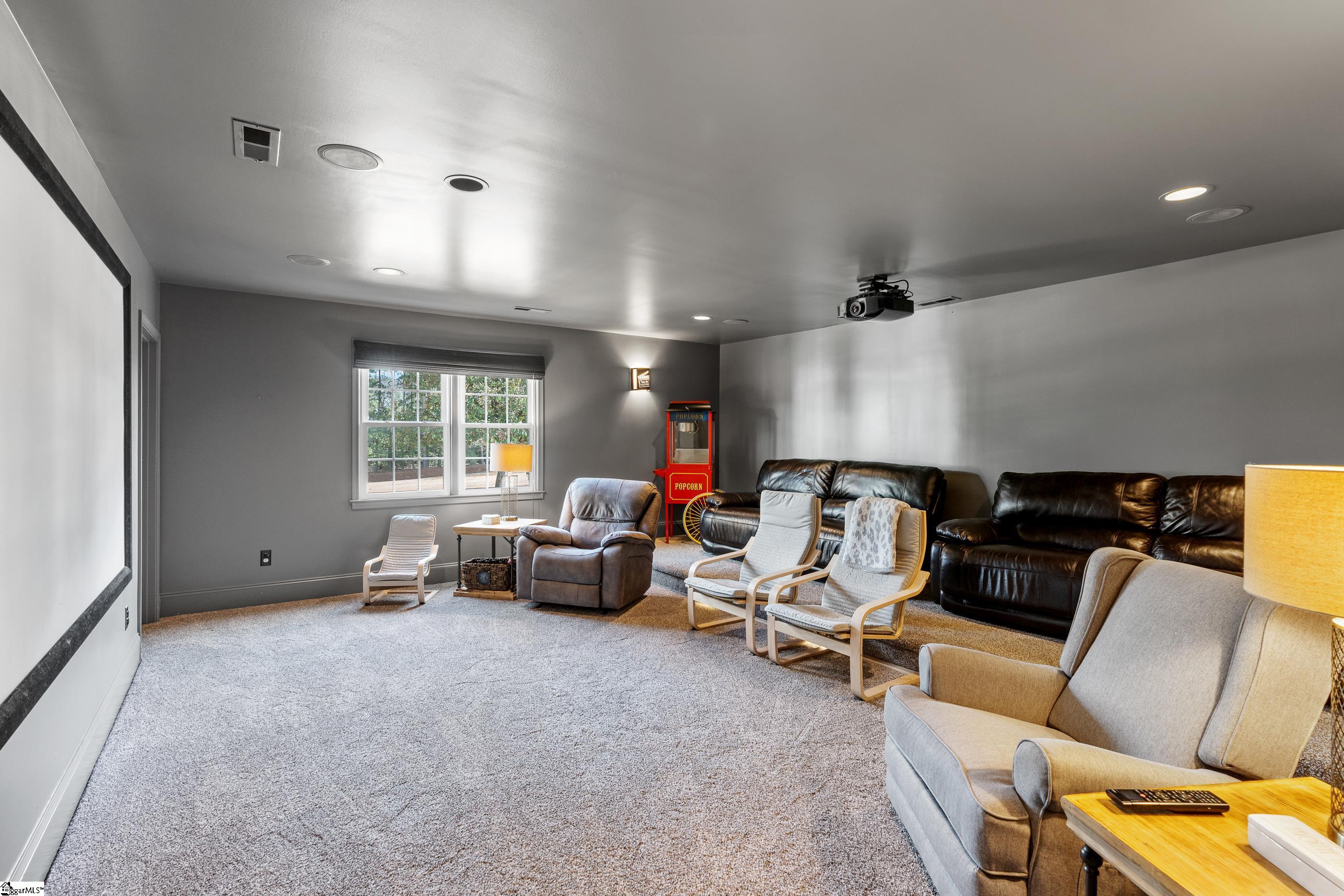 211 Hammett Road Greer, SC 29650 - Photo 16 of 36 Gallery Image 16