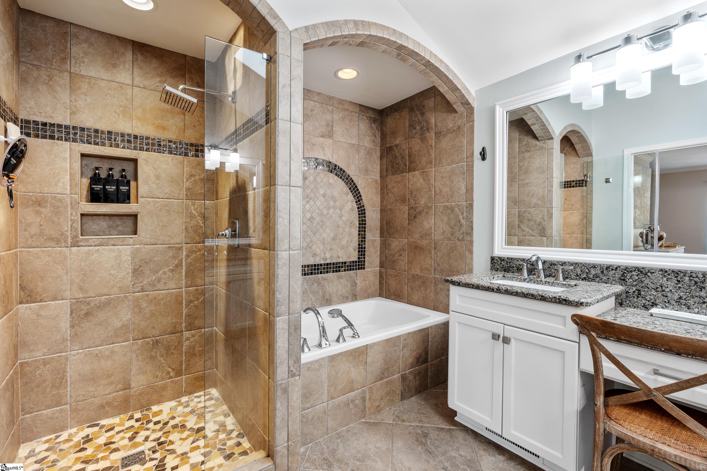 211 Hammett Road Greer, SC 29650 - Photo 20 of 36 Gallery Image 20