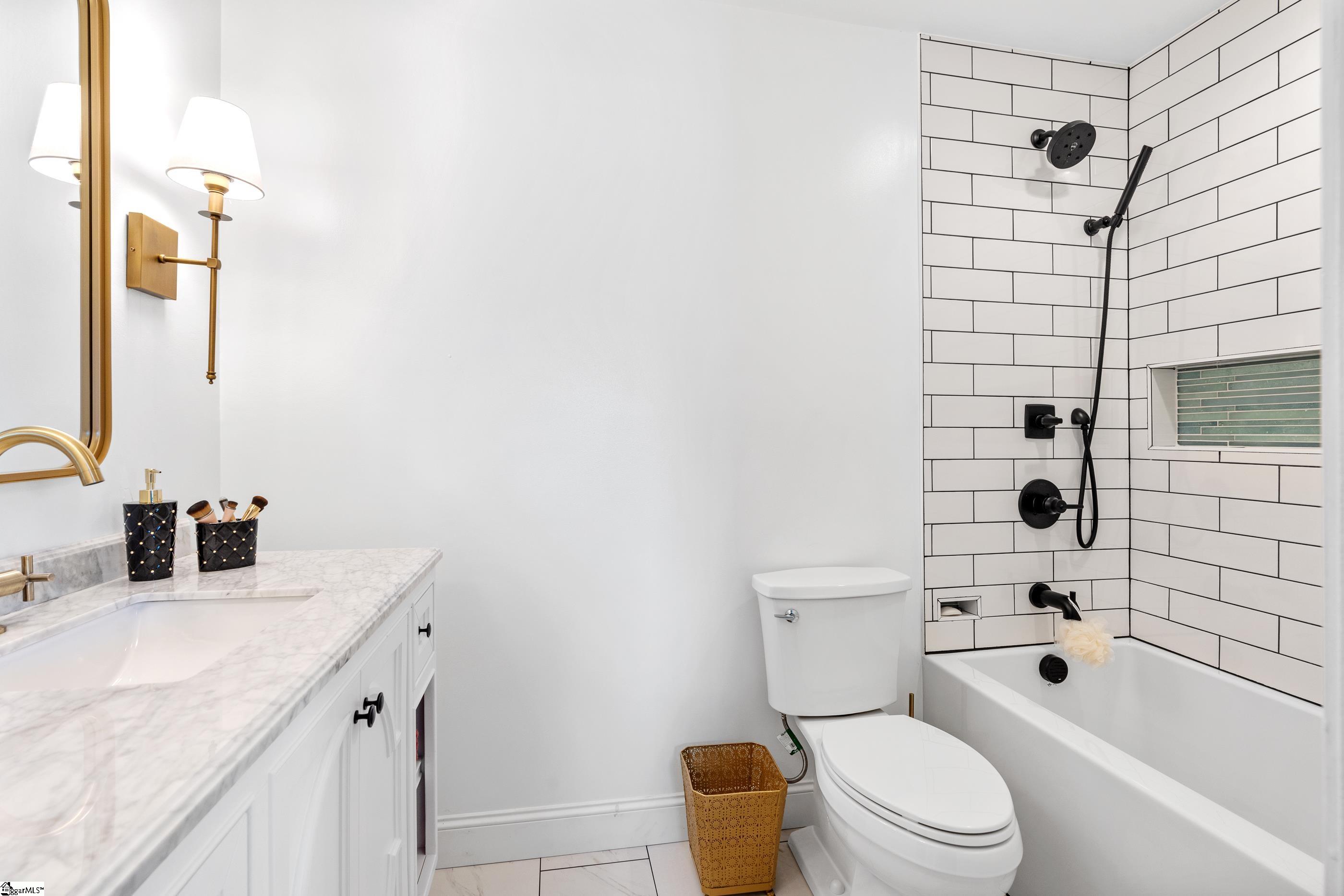 211 Hammett Road Greer, SC 29650 - Photo 23 of 36 Gallery Image 23