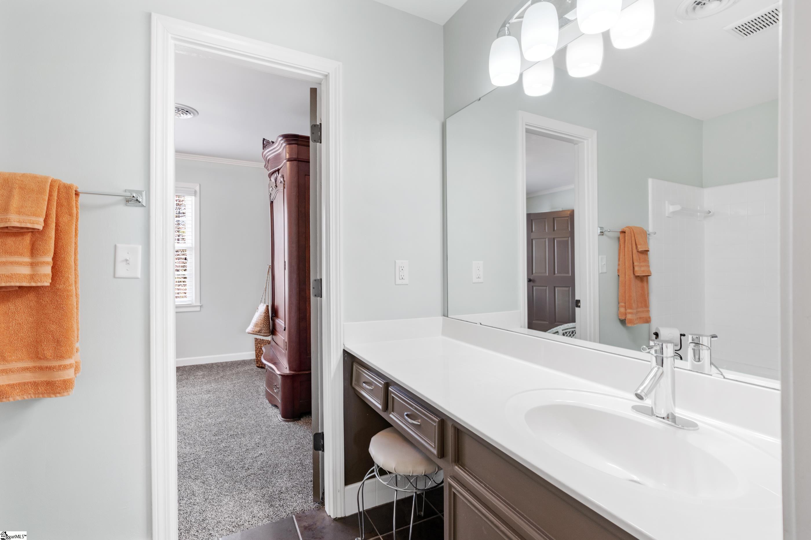 211 Hammett Road Greer, SC 29650 - Photo 25 of 36 Gallery Image 25
