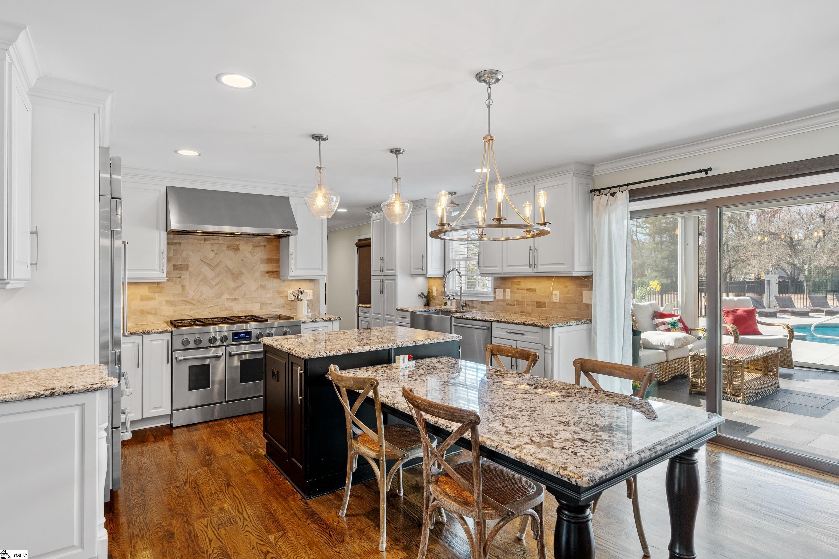 211 Hammett Road Greer, SC 29650 - Photo 10 of 36 Gallery Image 10