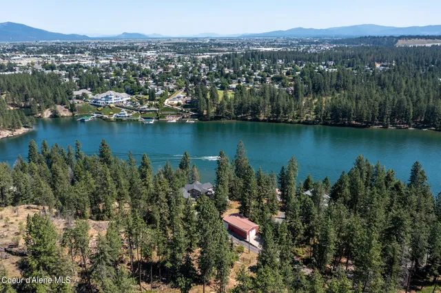$1,650,000 | 10375 West Shale Court, Post Falls, ID 83854