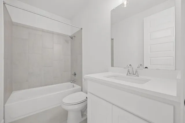 $529,748 | 242 Coleto Trail, Bastrop, TX 78602