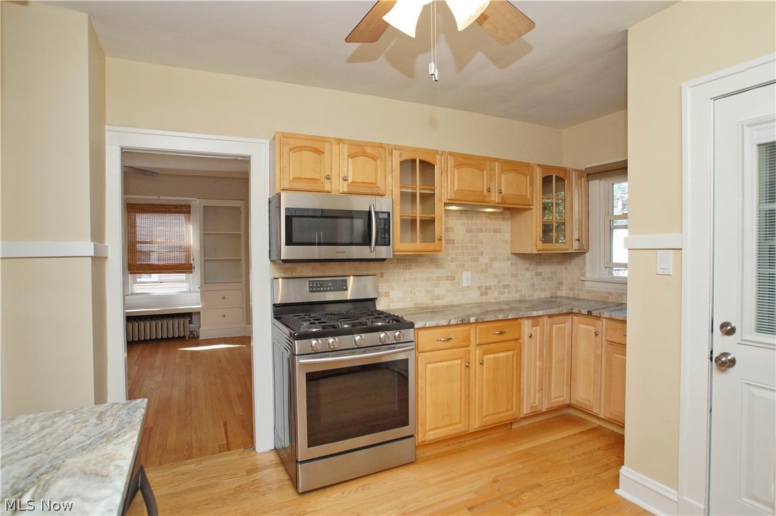2232 Cranston Road Cleveland, OH 44118 - Photo 7 of 22