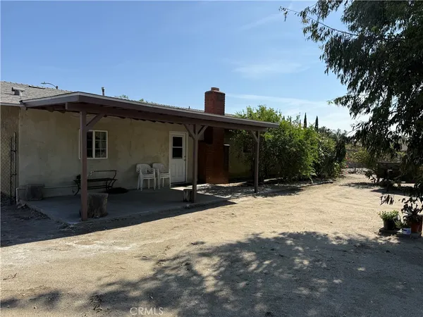 $609,999 | 16212 Owen Street, Fontana, CA 92335