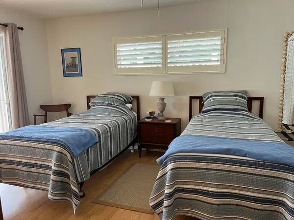 $2,500 | 180 Duval Street, Melbourne Beach, FL 32951