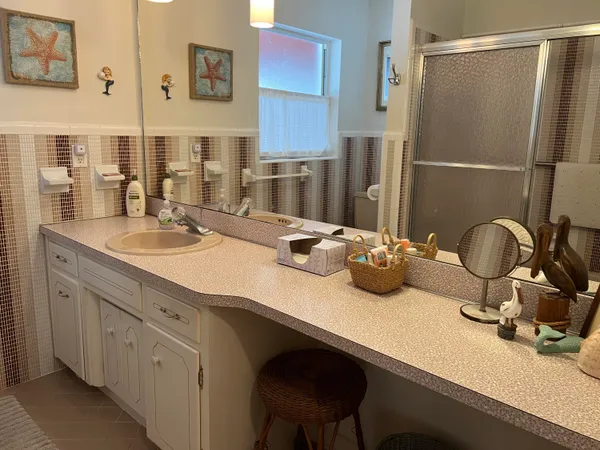$2,500 | 180 Duval Street, Melbourne Beach, FL 32951