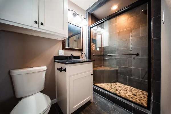 $2,450 | 1911 College Avenue, Gainesville, TX 76240