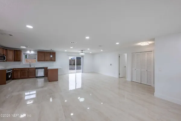 $499,999 | 8833 Coventry Court, Jacksonville, FL 32257