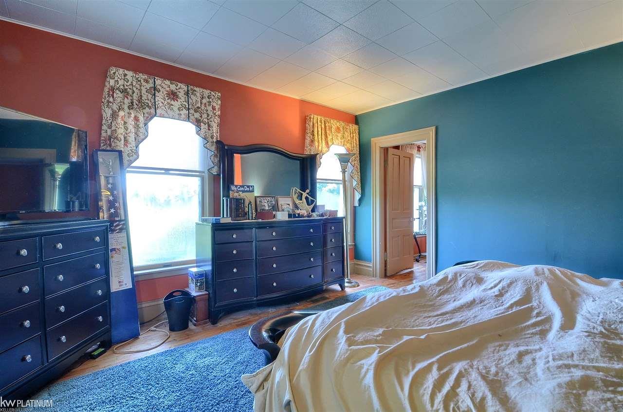 8450 Linden Road Fenton, MI 48430 - Photo 23 of 27 Gallery Image 23