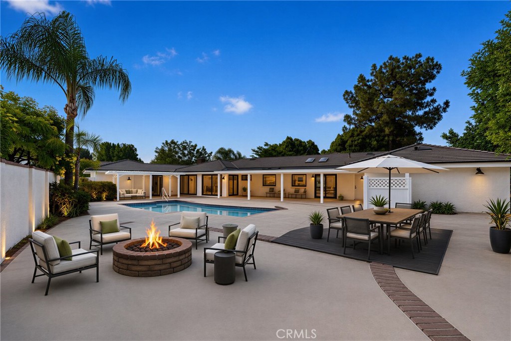 225 Summit Road La Verne, CA 91750 - Photo 4 of 32 Furniture in backyard is digitally staged.