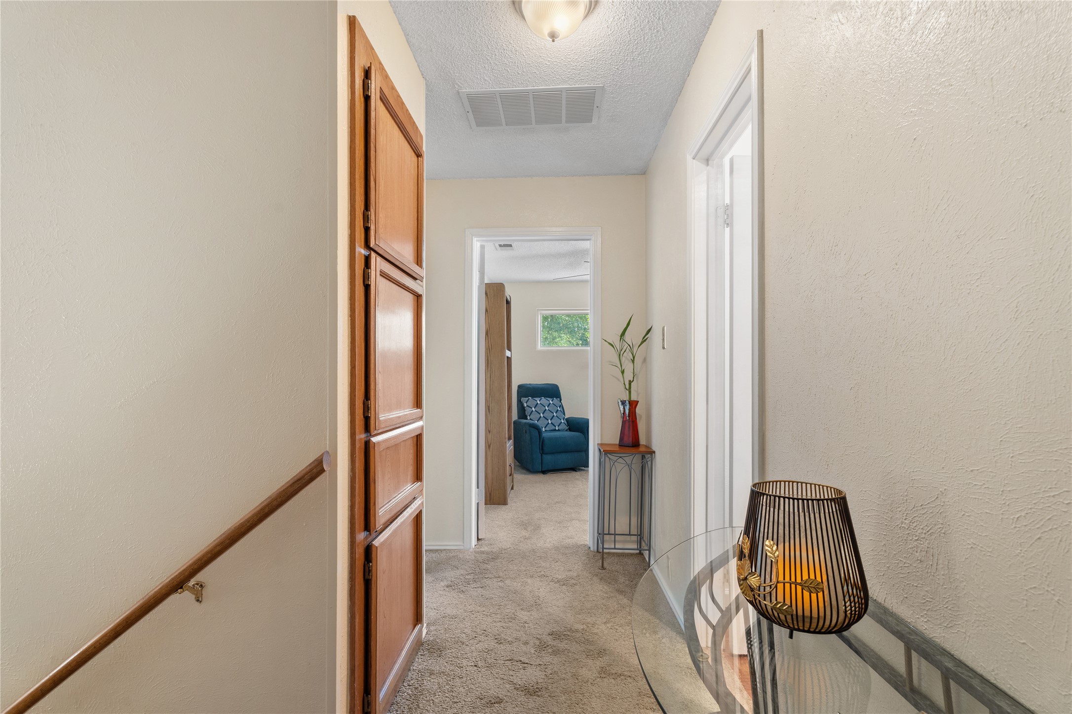 1606 Middleway Road Pflugerville, TX 78660 - Photo 23 of 34 Upstairs Hallway