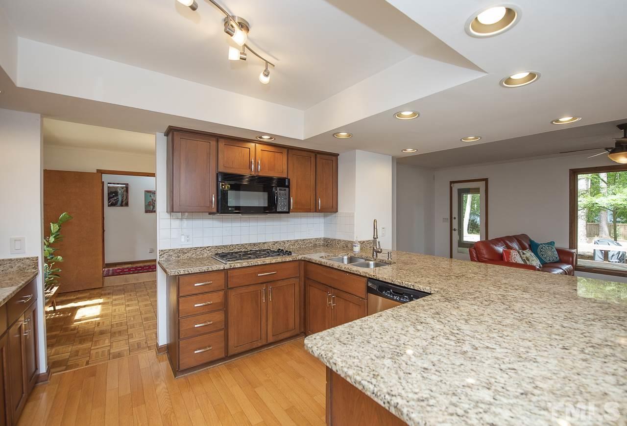 304 King George Loop Cary, NC 27511 - Photo 10 of 30