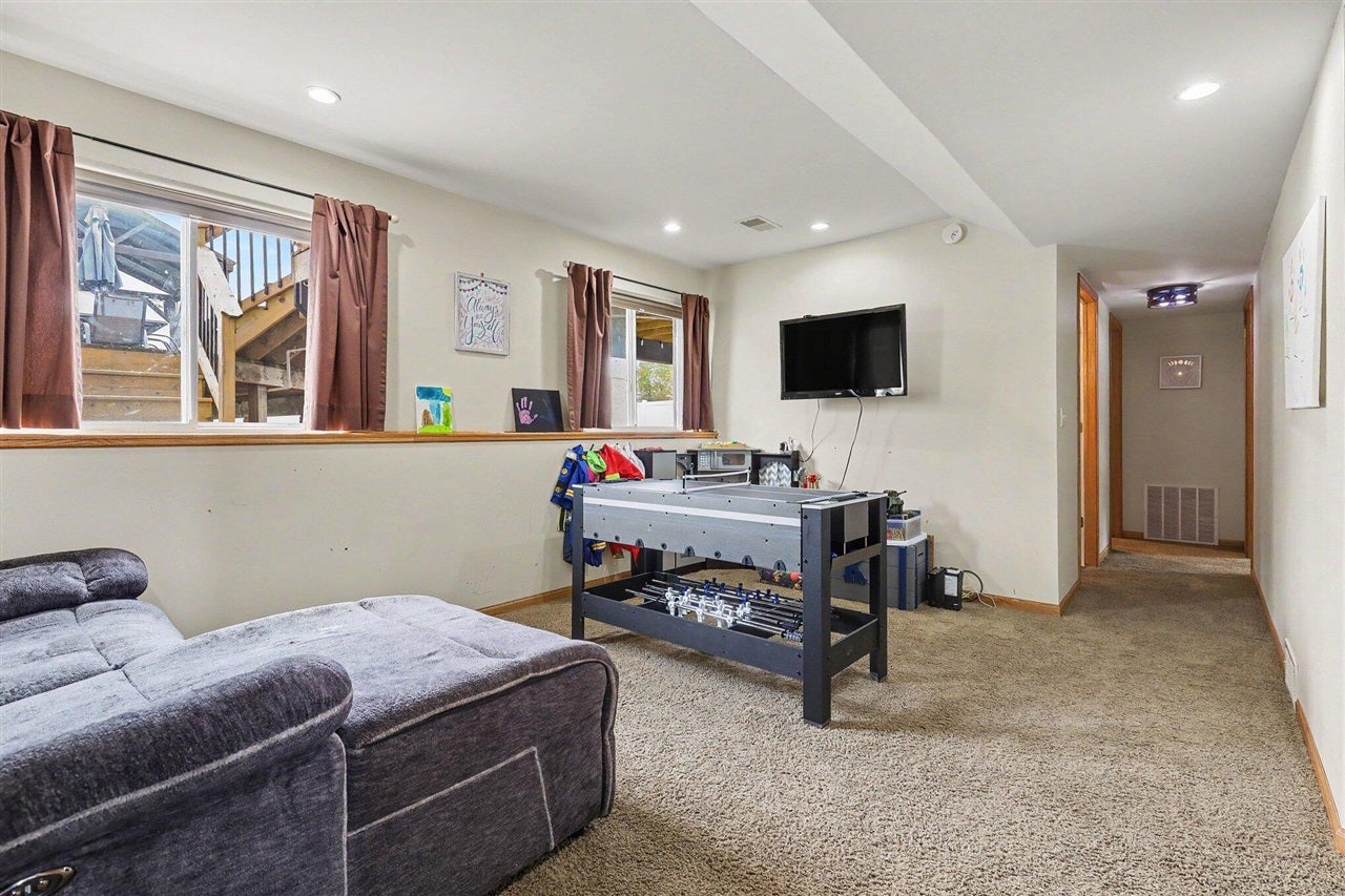 6119 Johnson Road Greenville, MI 48838 - Photo 20 of 28 Gallery Image 20