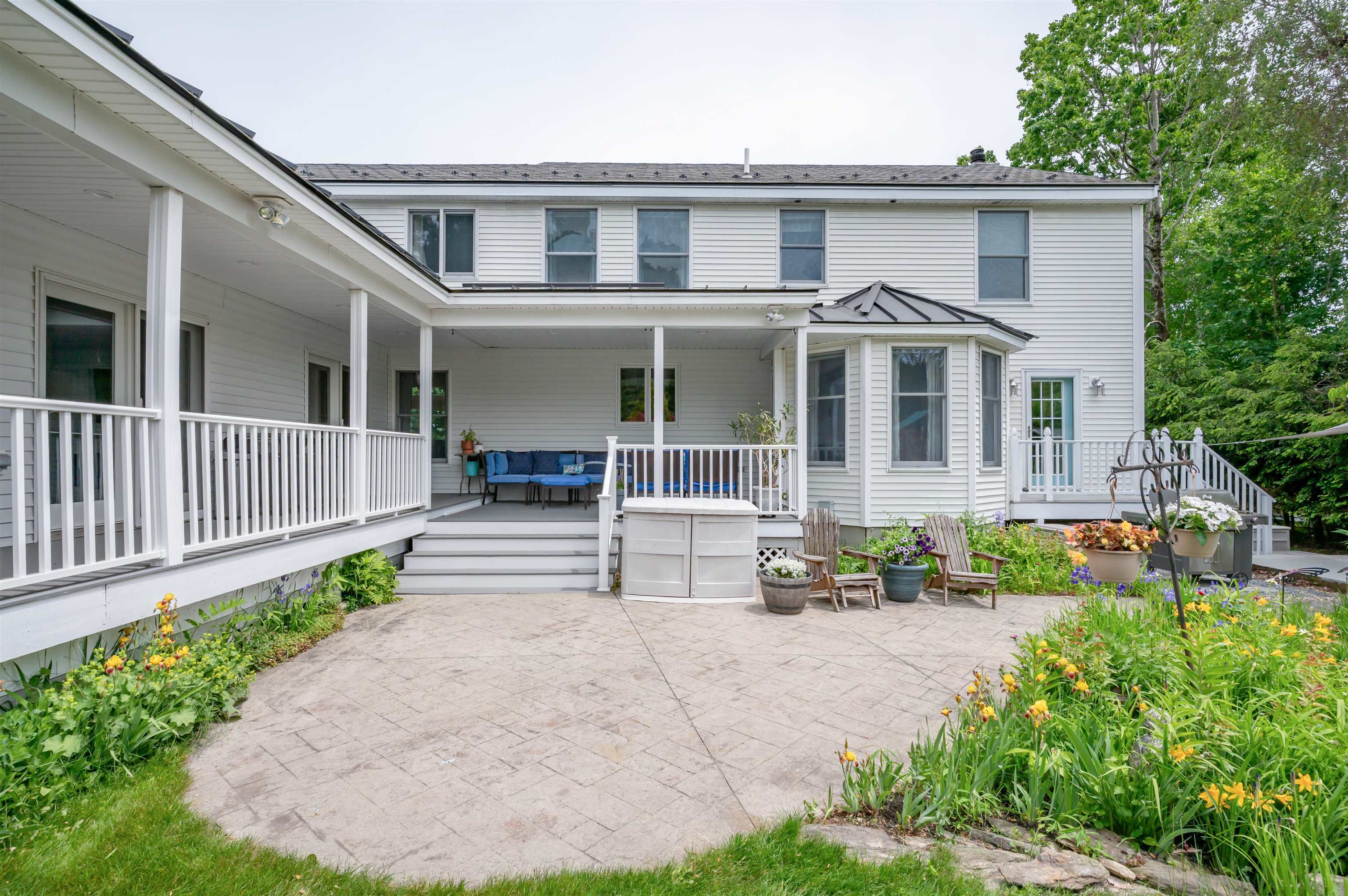 7 Longview Circle Pelham, NH 03076 - Photo 28 of 39