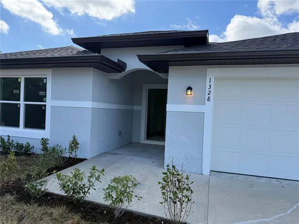 $2,050 | 1328 Guttenburg Road, North Port, FL 34288