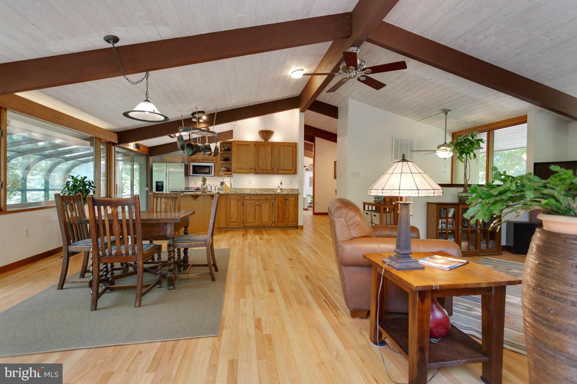 1050 Plum Point Road Huntingtown, MD 20639 - Photo 11 of 53