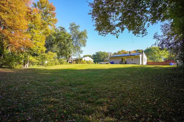 $2,500 | 70 Gary Road, Springfield, MA 01119