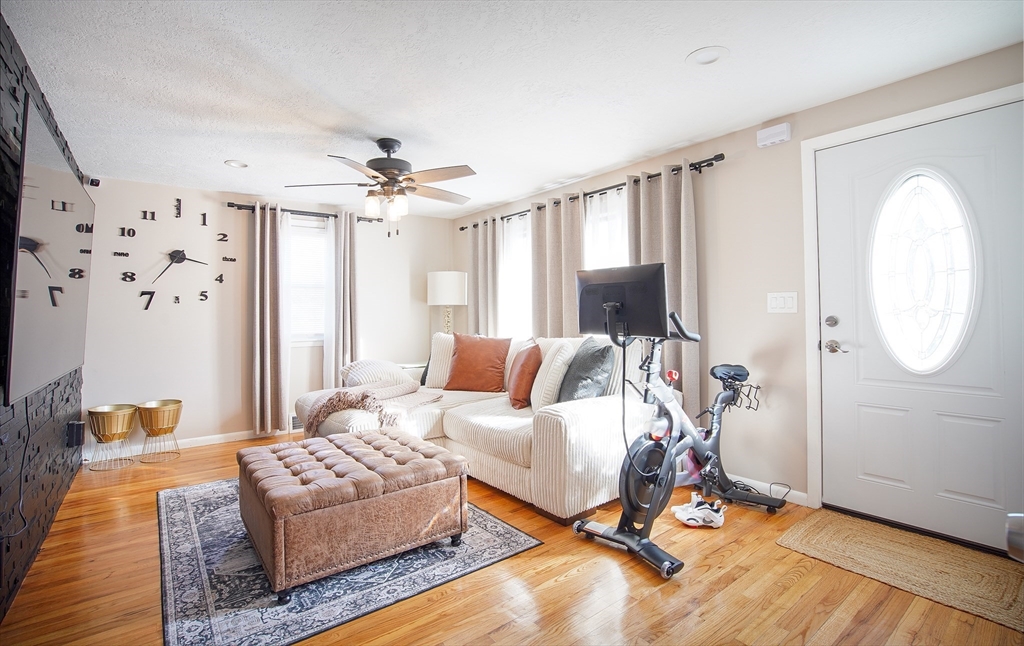 70 Gary Road Springfield, MA 01119 - Photo 5 of 20 a bedroom with bed mirror and window