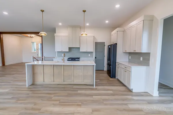 $829,900 | 5631 Pioneer Pass Southeast, Unit 15, Caledonia, MI 49316