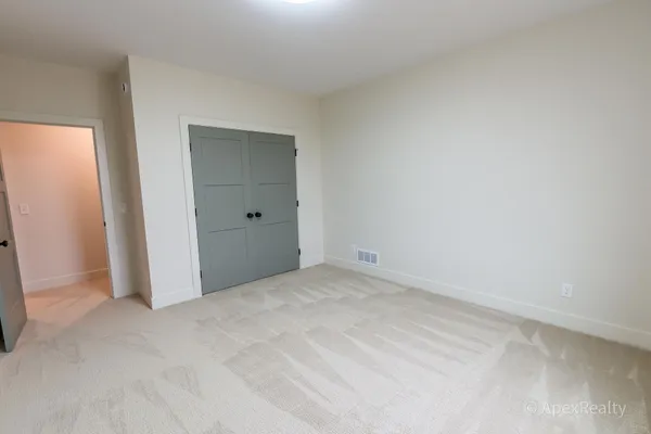 $829,900 | 5631 Pioneer Pass Southeast, Unit 15, Caledonia, MI 49316