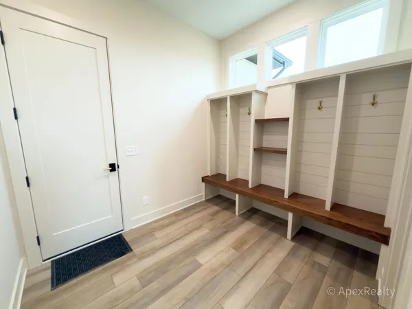 $829,900 | 5631 Pioneer Pass Southeast, Unit 15, Caledonia, MI 49316