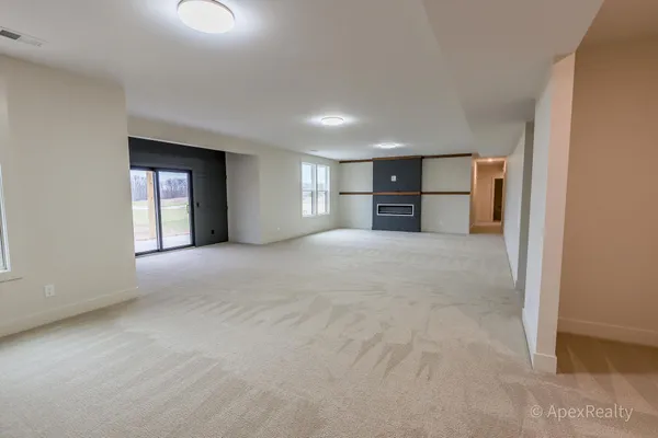 $829,900 | 5631 Pioneer Pass Southeast, Unit 15, Caledonia, MI 49316