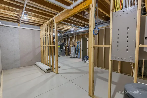 $829,900 | 5631 Pioneer Pass Southeast, Unit 15, Caledonia, MI 49316