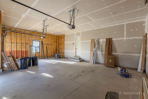 $829,900 | 5631 Pioneer Pass Southeast, Unit 15, Caledonia, MI 49316