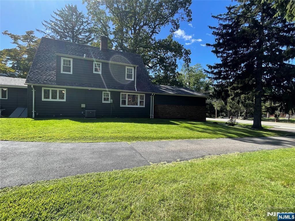 481 Piermont Road Closter, NJ 07624 - Photo 38 of 48 Gallery Image 38